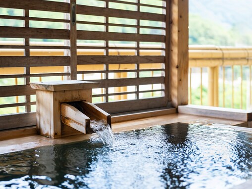 【山梨県】郷土グルメ＆絶景の美肌湯でまったり。甲府エリアの温泉地3選【積翠寺・真木・湯村】