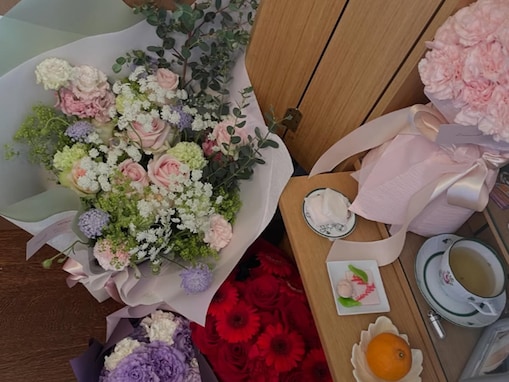 「麻央に感謝の日」市川團十郎、子どもたちから亡き妻・小林麻央さんへの花束「立派に成長しましたよ」