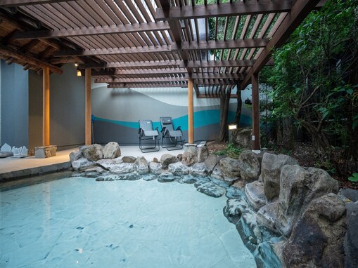 【楽天トラベル売れ筋1位】佐賀県「嬉野温泉 湯宿皿山」は美肌の湯と器の世界に癒される宿【5月11日】
