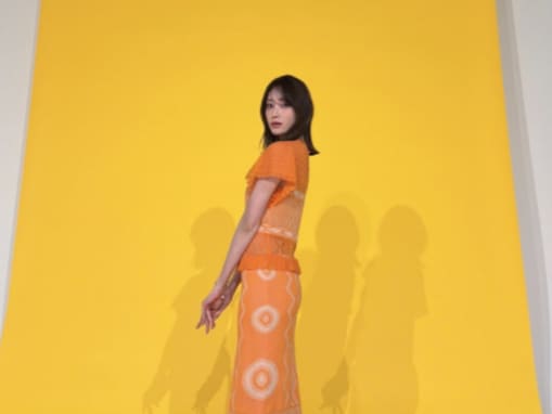 「え、待って、めっちゃ脚長いんやけど」高橋ひかる、ロングドレスで圧巻スタイル披露！ 「小顔すぎ」