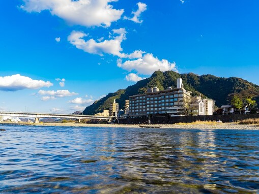 【岐阜県の人気ホテル】「長良川温泉 十八楼」が選ばれる理由