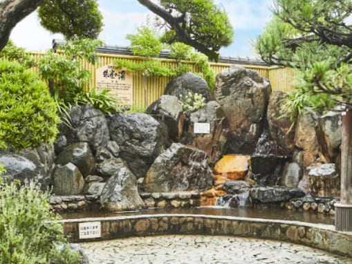 【奈良県の人気日帰り温泉】「ゆららの湯 奈良店」は天然湧出温泉「朱雀の湯」で癒やしが愉しめる施設