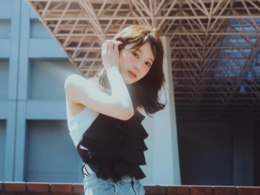 「綺麗すぎるぅぅ！」本田紗来、色っぽモデルショットに反響！ 「エモすぎ！」「マジかわいい」