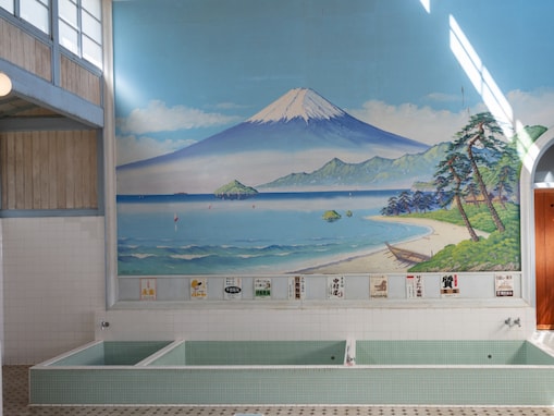 【兵庫県の穴場銭湯】「灘浜ガーデンバーデン」は安藤忠雄設計の炭酸泉と水中ジムが揃う健康温浴施設