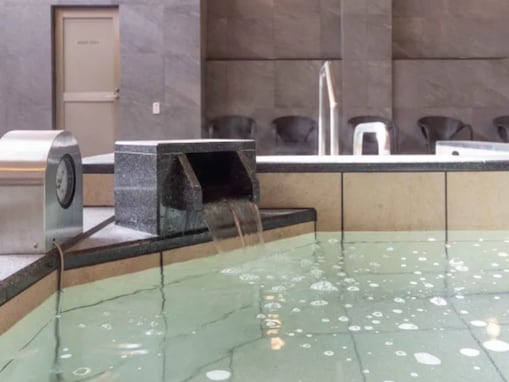 【三重県の人気スーパー銭湯】「スーパー銭湯 鈴の湯」は2026年2月にリニューアル。名湯・榊原温泉の「美肌の湯」を楽しめる