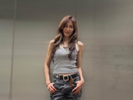 「なんとゆうスタイルの良さ」工藤静香、32年前の衣装を着る「体型変わらない」「時空を超えて女豹現る!!」