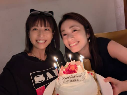 「誰も信じないけど」若槻千夏、意外なママ友とのツーショットを公開！ 「サプライズしてくれた」