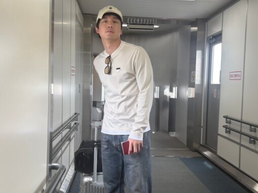 「顔小さくてやべえ」坂口健太郎、NY渡航前のイケメンショット公開！ 「マジ最高」「カッコいい」