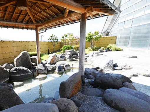 【山形県の人気日帰り温泉】「やまぶし温泉ゆぽか」は出羽三山の麓に湧くあたたまり・美肌の湯が自慢の施設