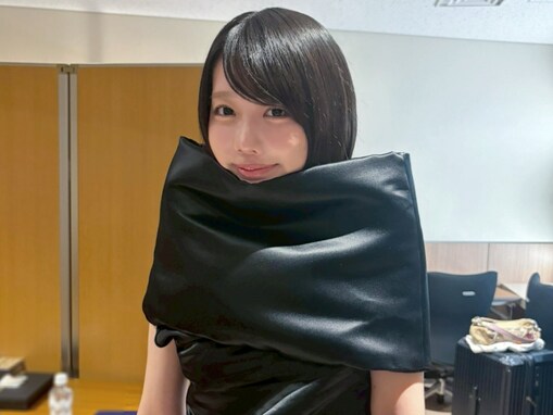 「なんやこの衣装わ！」あの、斬新過ぎる姿に反響！ 「おもろすぎだろ」「正直むちゃかわいい」