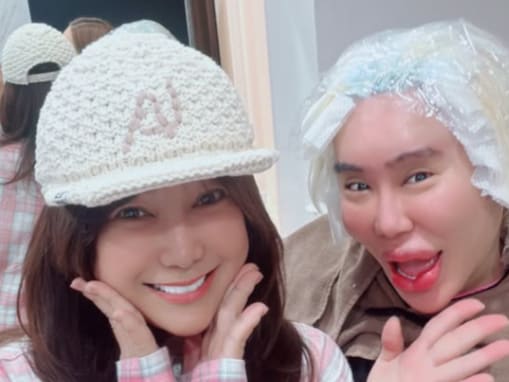 「許可済みだよん」はるな愛、美容院でアレンに遭遇！ 「この頭だから挨拶したいけど。。。」「めっちゃ綺麗」