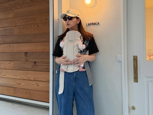 「産後とは思えない」藤田ニコル、娘抱っこのお出かけコーデ＆産後トレーニング姿！「オシャレ母ちゃん」