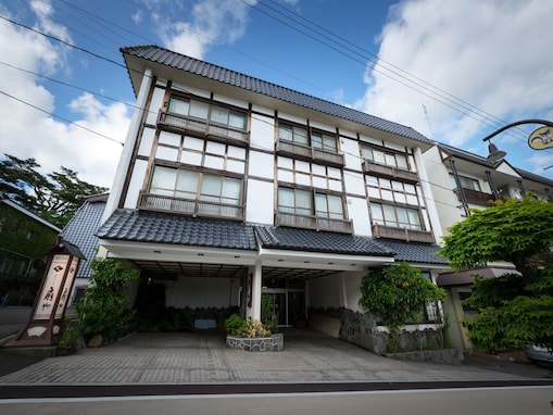 【楽天トラベルセール】福島県「岳温泉 あだたらの宿 扇や」が今だけ特別価格に！ 源泉かけ流しの天然温泉を堪能【6月17日】