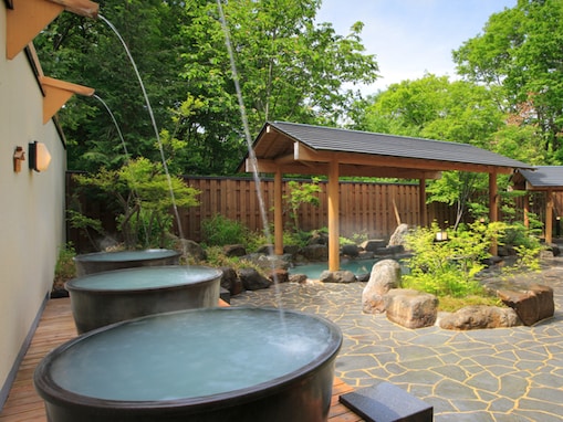 【山形県】1000円以下で楽しめる人気日帰り温泉4選！ 蔵王の強酸性硫黄泉・展望大浴場など個性豊かな名湯を堪能