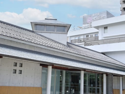 【鳥取県の温泉地】心から安らげる至福の滞在。好評が相次ぐ「一度は泊まりたいホテル」3選【鳥取温泉・はわい温泉・三朝温泉】