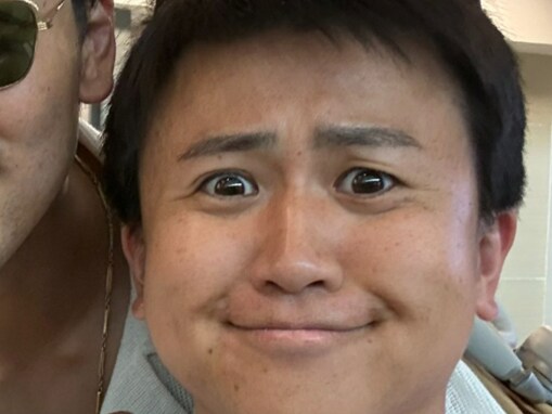 「えぐい！！！」人気TikToker、大物俳優との2ショットに反響「出世しすぎじゃない？」「舎弟みたい」