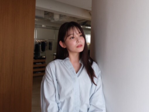「背中すごく綺麗」久間田琳加、夏コーデで美背中＆美脚を披露！ 「スタイルが完璧すぎる」「美しい」