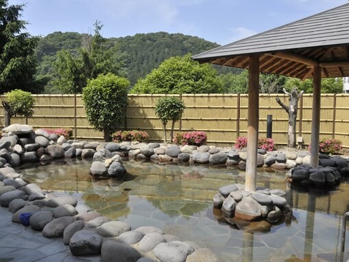 【茨城県】1000円以下で楽しめる人気スーパー銭湯3選！ 天然温泉・炭酸泉・運搬天然温泉など充実の設備でリフレッシュ