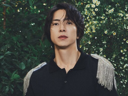 「現代の王子様って感じ」山下智久、パリでディオールを着こなす姿に「カッコ良すぎて、泣けるまである」