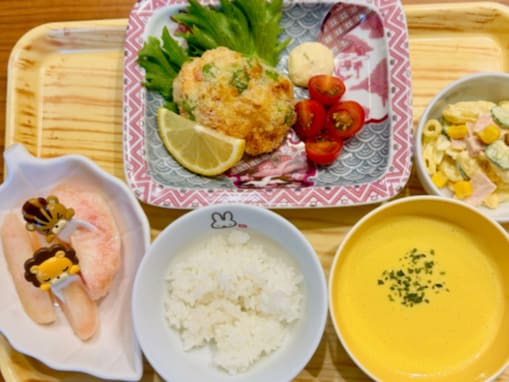 「愛が詰まった素敵な」柳原可奈子、脳性まひの長女もよく食べる手作りご飯公開「ホント丁寧で尊敬」