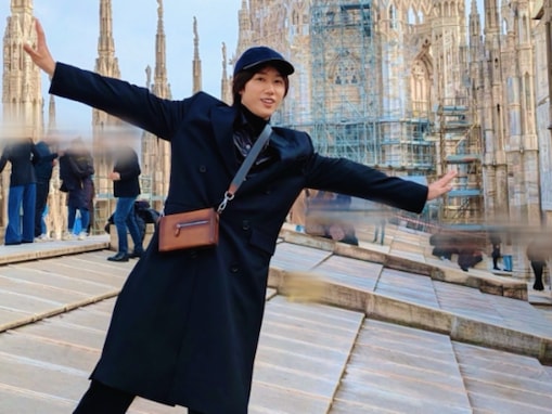 「ドカ脚長イケメン出てきて横転」Snow Man・阿部亮平、ミラノで聖地巡礼！ 「イタリア人に負けないスタイル」
