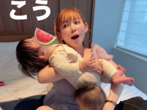 「旦那さんおらんかったっけ？」中川翔子、双子育児で“腕があと8本ほしい”吐露。「たくましすぎる」