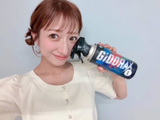 「史上最高にガチ」辻希美、家の中でコバエ駆除スプレー噴射「この時期に気になる」「効きめ最強最速」