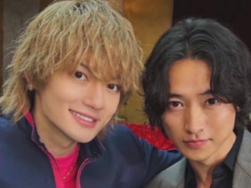 「最高すぎる2人」佐野勇斗＆山崎賢人、ツーショット公開「凄くめちゃくちゃカッコいい」「懐かしい！」