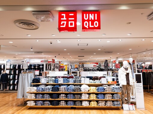 「全色コンプリートしたい」ユニクロ、1500円のノースリーブが着回しやすいと話題。柔らかい肌ざわりも人気