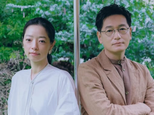 「出逢いは30年くらいまえ」井浦新＆市川実和子、ツーショット公開「息のピッタリな夫婦役」「最高！」