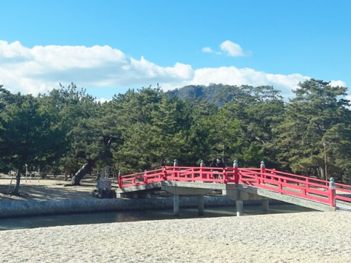 香川県のおすすめ道の駅3選！ 絶景ビーチ・温泉アスレチック・オリーブ畑さんぽが楽しめる人気スポットを紹介