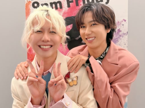 「仲良いの尊すぎ！」阿部亮平、人気バンドメンバーとのツーショットに「Wりょうちゃん可愛ええ」の声