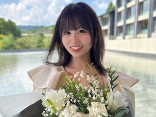 27歳差夫婦の妻、誕生日に夫婦ショットを公開！ 「まだ25だったのね」「旦那さんとずっとラブラブ」