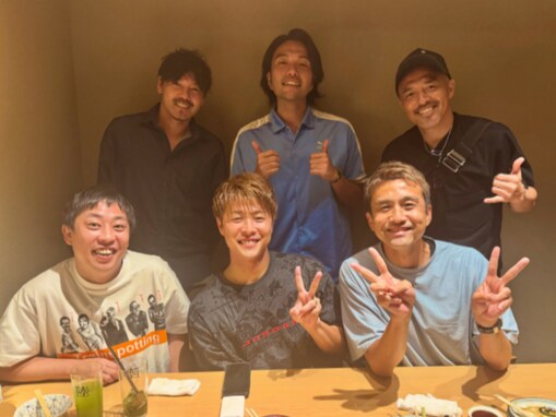 「ド世代すぎて羨ましい」見取り図・盛山、レジェンドたちとの豪華ショット公開「最高すぎ」「かっこいい」