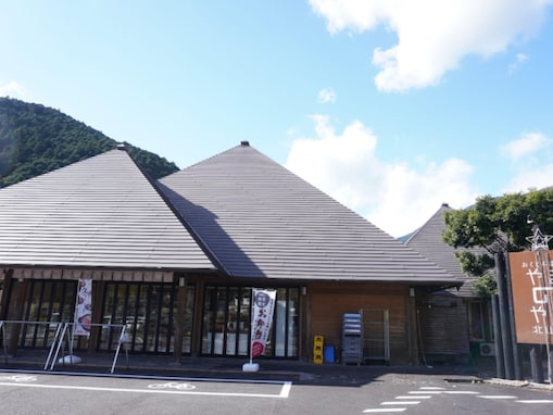 道の駅「おくとろ」は温泉と筏下りが自慢な秘境スポット｜和歌山県北山村の人気道の駅