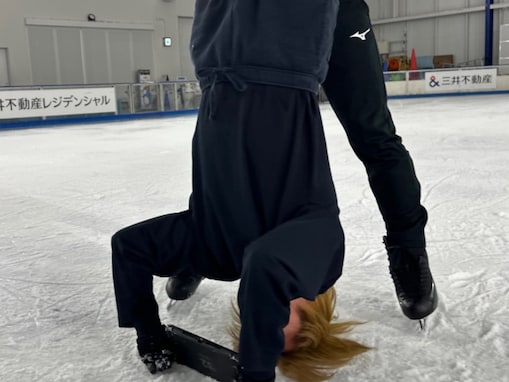 「無敵すぎる…」宇野昌磨、“ゲームに負けすぎて頭を冷やしてる”姿に反響「ここまで体を張るとは」