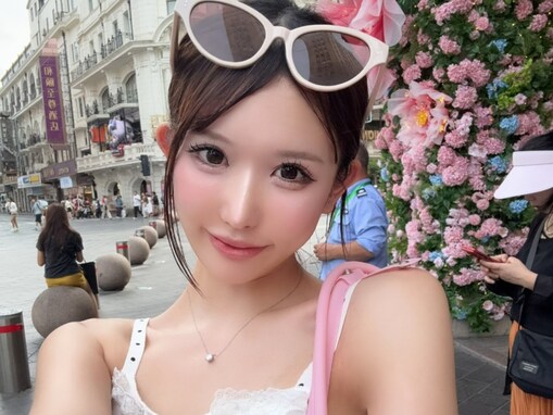美人モデル、“夢だった”留学生に！ 中国での近影ショットに反響「すごい　向上心の塊」「尊敬します」