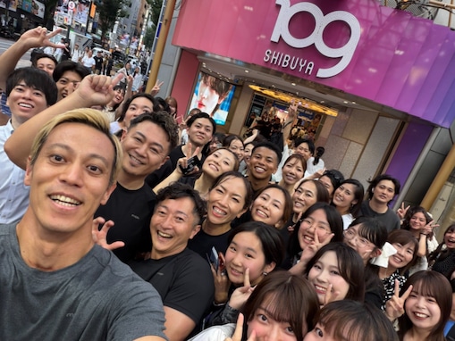 「位置エネルギーですか？」本田圭佑、ブランド名にツッコミ殺到。「やばい、写真がAIすぎる」の声も