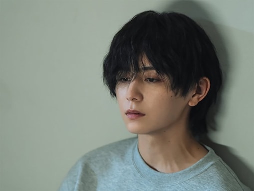 『一次元の挿し木』で負のオーラ全開！ 夢の“初大河”も決定した、生粋のエンターテイナー「山田涼介」