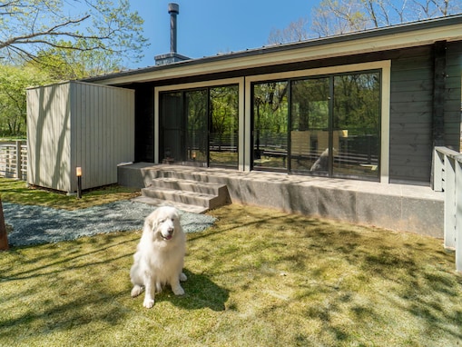 【福島県】200万㎡の敷地でのびのび！ 愛犬用メニューがある宿も。愛犬と行きたい「人気ホテル」3選