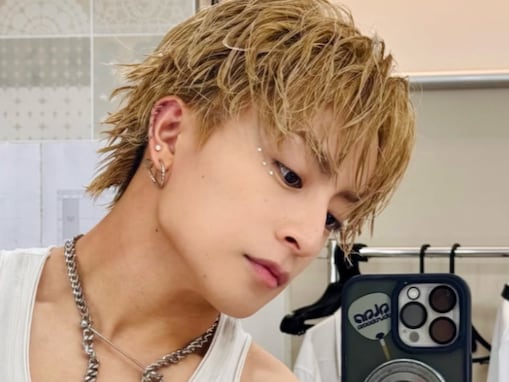 「まじ国宝」白濱亜嵐、女の子とのキスショット公開！ 「しっかり叔父活も」「迫力えぐ〜〜〜〜」