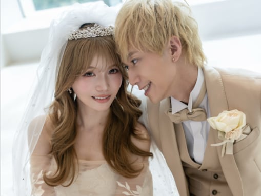 「こんな結婚式めっちゃ憧れます」桜井美悠＆ぎし、ハワイでの挙式ショットを公開！ 「オシャレ家族すぎる」