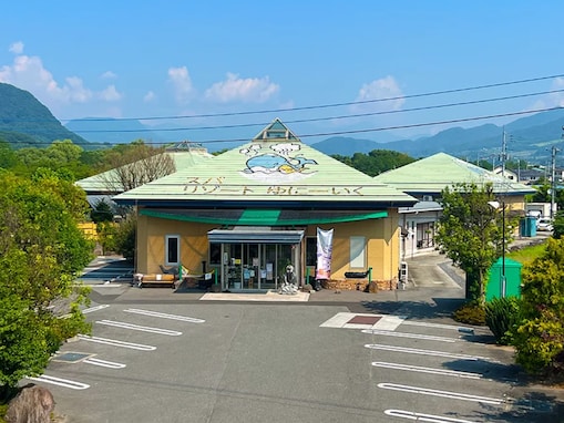 【群馬県の人気日帰り温泉】「地蔵温泉 ゆに〜いく」は露天風呂や週末限定の塩サウナが楽しめる施設。温泉と美味しい料理でリラックス