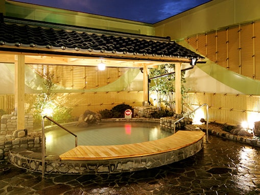 【岐阜県の人気スーパー銭湯】「美人の湯かかみがはら」は「美人の湯しろとり」から運ばれる天然温泉や12種類のお風呂が楽しめる施設