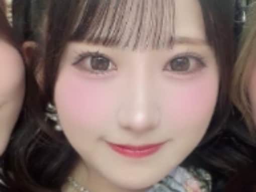 「クセ強すぎて最高」人気アイドル、「今ハマってる」変顔を公開！ 「アイドルがハマるべき表情ではなくて好き」