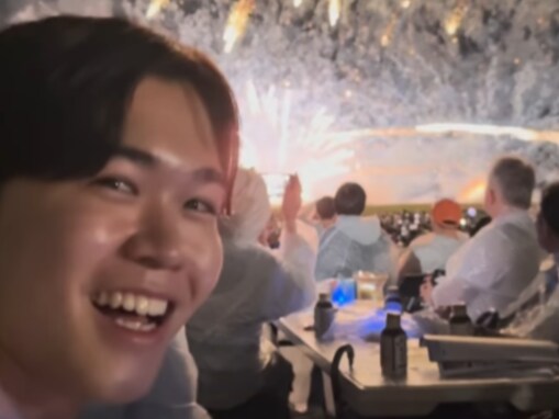 「福くんと花火デートみたいな」鈴木福、プライベートショットに反響「合成ですかくらいの近い迫力」
