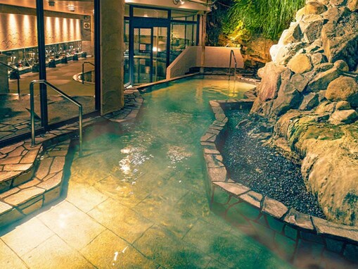 【和歌山県の人気スーパー銭湯】「大江戸温泉物語Premium 白浜御苑」は日本三古湯の名湯と贅沢バイキングが魅力の施設