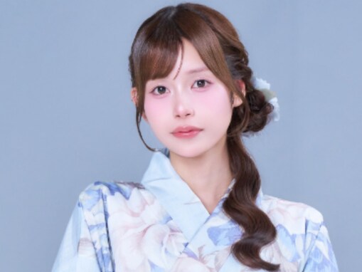 「びっくりした」水瀬ぴあの、浴衣に虫？ 「いや、これは、虫だろ～よ」「早く気づいて!!」「さすがにおもろすぎて」