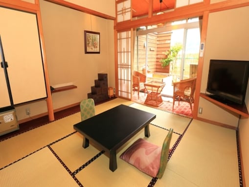 【楽天トラベルセール】岐阜県「下呂温泉 望川館」が今だけ特別価格に！ 飛騨川を望む開放的なロケーションが自慢の宿【9月13日】