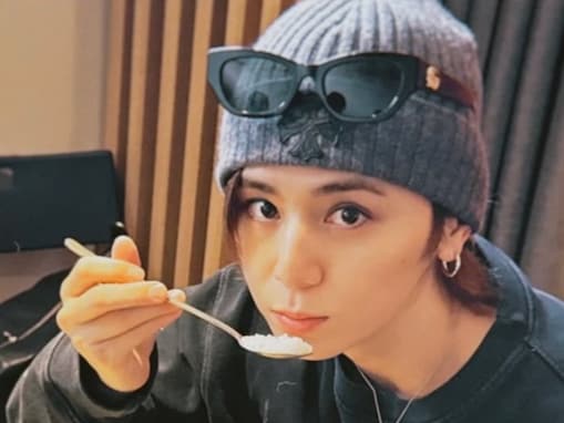 「うああ、今日はクロムニキなのね」山田涼介、韓国満喫プライベートショットを公開！ 「上目遣いやばすぎ」